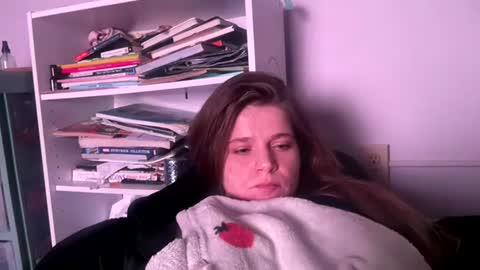 francescafey online show from November 26, 8:44 am