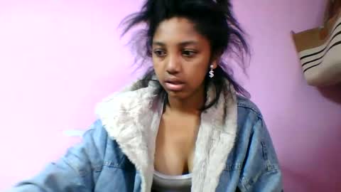 francia333068 online show from July 3, 5:34 am