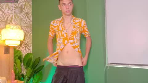 Snapshot of franco_boys chatting on September 30, 9:03 pm Franco online show from September 30, 9:03 pm