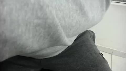 Juan online show from November 10, 10:34 pm