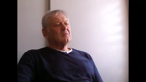 frannkboy61 online show from April 14, 10:51 am