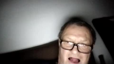 Wolfi online show from November 23, 6:22 am