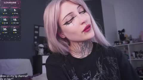 Asya UwU   online show from September 18, 9:52 pm