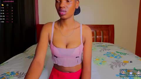 Nessa-Independent model online show from September 10, 9:10 am