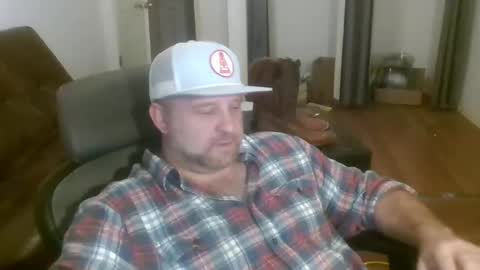 poundyouout1969 online show from February 5, 2:37 am