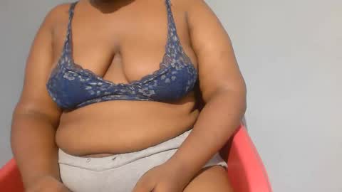 freaky slut5 online show from November 25, 6:45 am