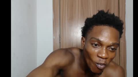 freakyslut30 online show from February 17, 1:25 am