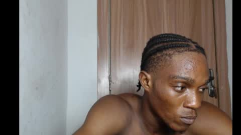 freakyslut30 online show from March 9, 3:38 pm