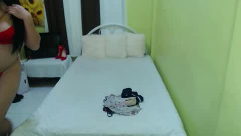 Freakyzae online show from September 24, 2:29 am