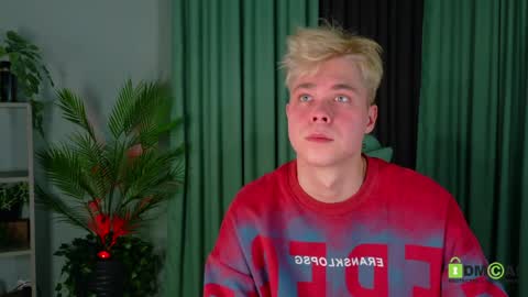 Fred online show from March 29, 5:14 pm