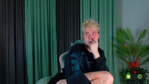 Fred online show from March 25, 8:48 pm