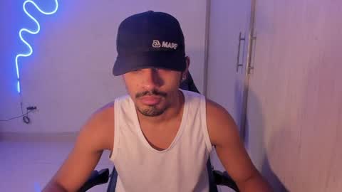 valeria online show from April 17, 7:44 am