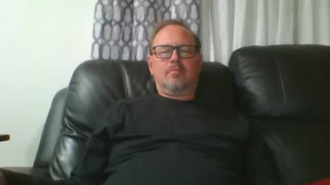 Just  Fred online show from April 21, 5:14 am