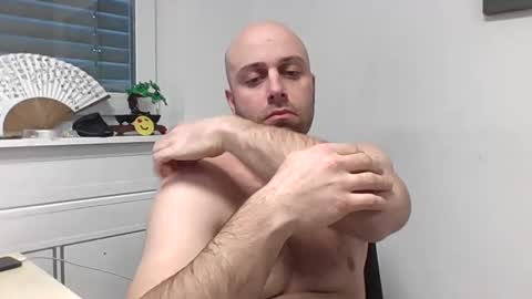 freddow online show from January 6, 3:08 pm