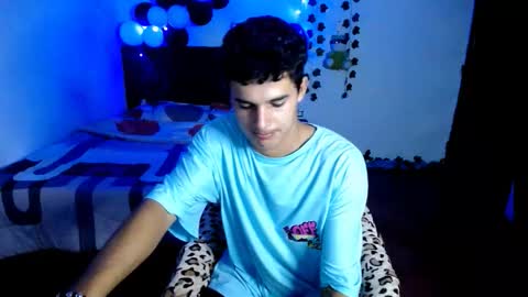 Snapshot of freddy_romans2 chatting on October 20, 3:33 am freddy romans online show from October 20, 3:33 am