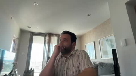 fredmarsone online show from June 4, 5:35 am