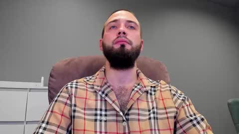 Andrew online show from November 5, 6:32 pm