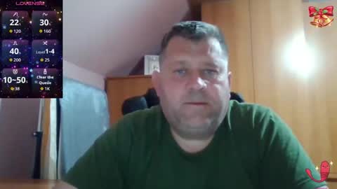 freeboy80180 online show from March 12, 6:33 pm