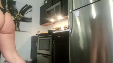 jasmineandaladin69 online show from January 29, 5:19 am