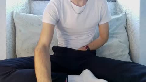 French 666999 online show from January 16, 1:14 pm