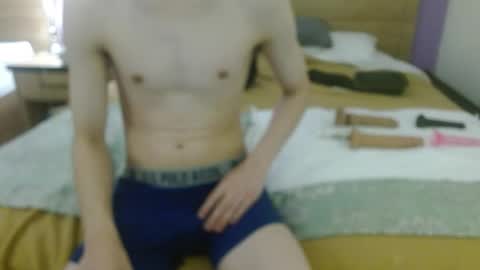 freshhole22 online show from January 31, 9:59 am