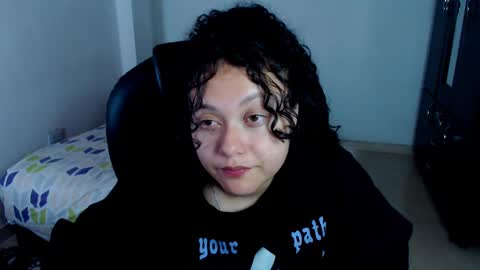 Louise  online show from January 17, 8:24 am