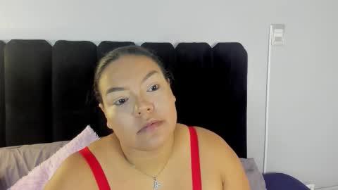 freya_blaze online show from March 24, 4:51 am