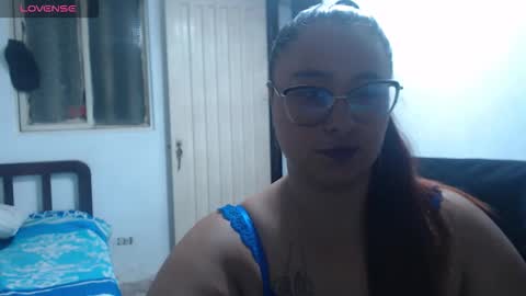 freya_cooper1 online show from February 6, 2:37 am