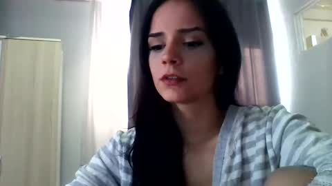 Freya online show from February 10, 9:58 am