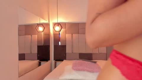  ALIS AND ALEX  online show from March 4, 9:12 pm