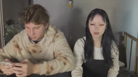 friend_zone_ online show from February 22, 3:25 pm