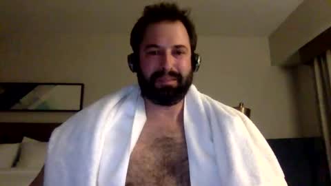 friskyfun123 online show from February 25, 1:41 am