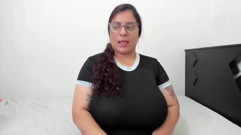 Lucy online show from January 17, 8:17 pm