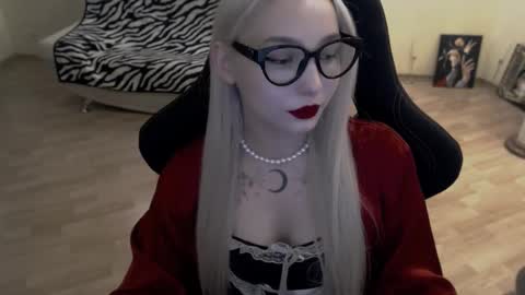 Lilith online show from October 28, 11:11 am