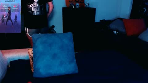          HEHIM  online show from October 10, 10:43 am