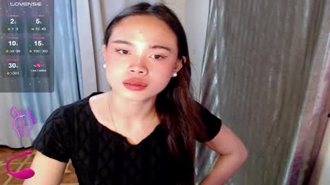 Snapshot of fuchsia_love chatting on October 8, 5:52 pm HI IM RONA DONT FORGET GIVE ME THUMBS UP AND JOIN TO MY FANCLUB online show from October 8, 5:52 pm