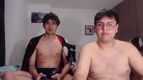 uwu online show from November 21, 11:47 pm