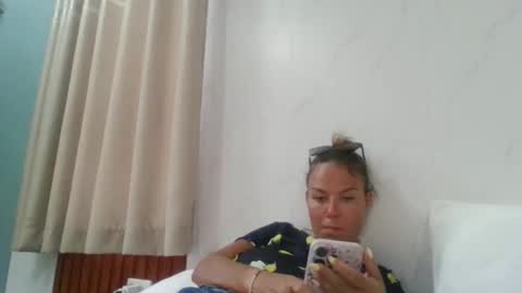 La online show from April 8, 9:45 am