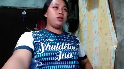 ITS ME CRYSTAL online show from April 21, 3:08 pm