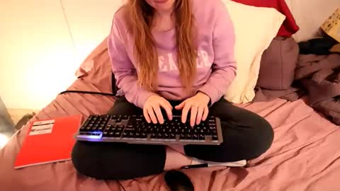 fuckmypussyplz1 online show from January 31, 11:57 pm