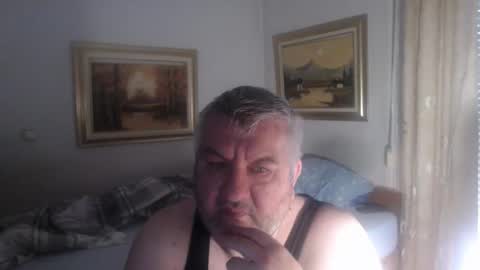 fukingcrazy online show from April 12, 9:02 am