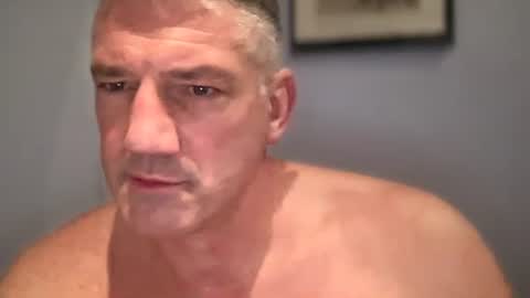 fullback_15 online show from October 29, 3:25 pm