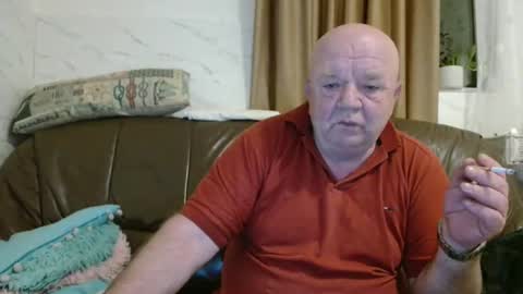 fullballs6 online show from April 10, 2:28 am