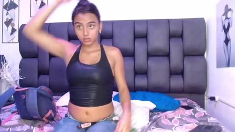 fun_and_horny_ online show from March 5, 1:39 pm