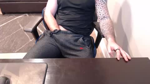 fun_timerr online show from December 24, 8:38 pm