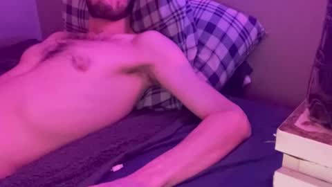 fundude1993 online show from December 3, 8:42 pm