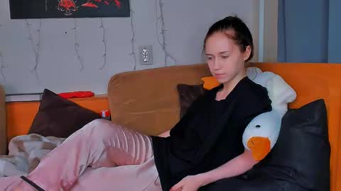 Eva online show from February 2, 2:36 pm