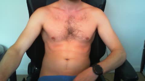 YWhiteNiceMan online show from June 6, 2:12 pm