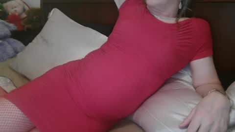 Jessie Love online show from January 19, 9:44 am