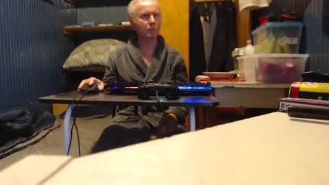 furosz online show from December 31, 4:14 pm